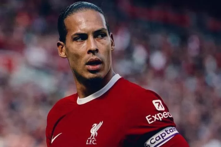 Bek Liverpool Virgil van Dijk yang dapat kartu merah di laga Liverpool versus Newcastle (IG Liverpool)